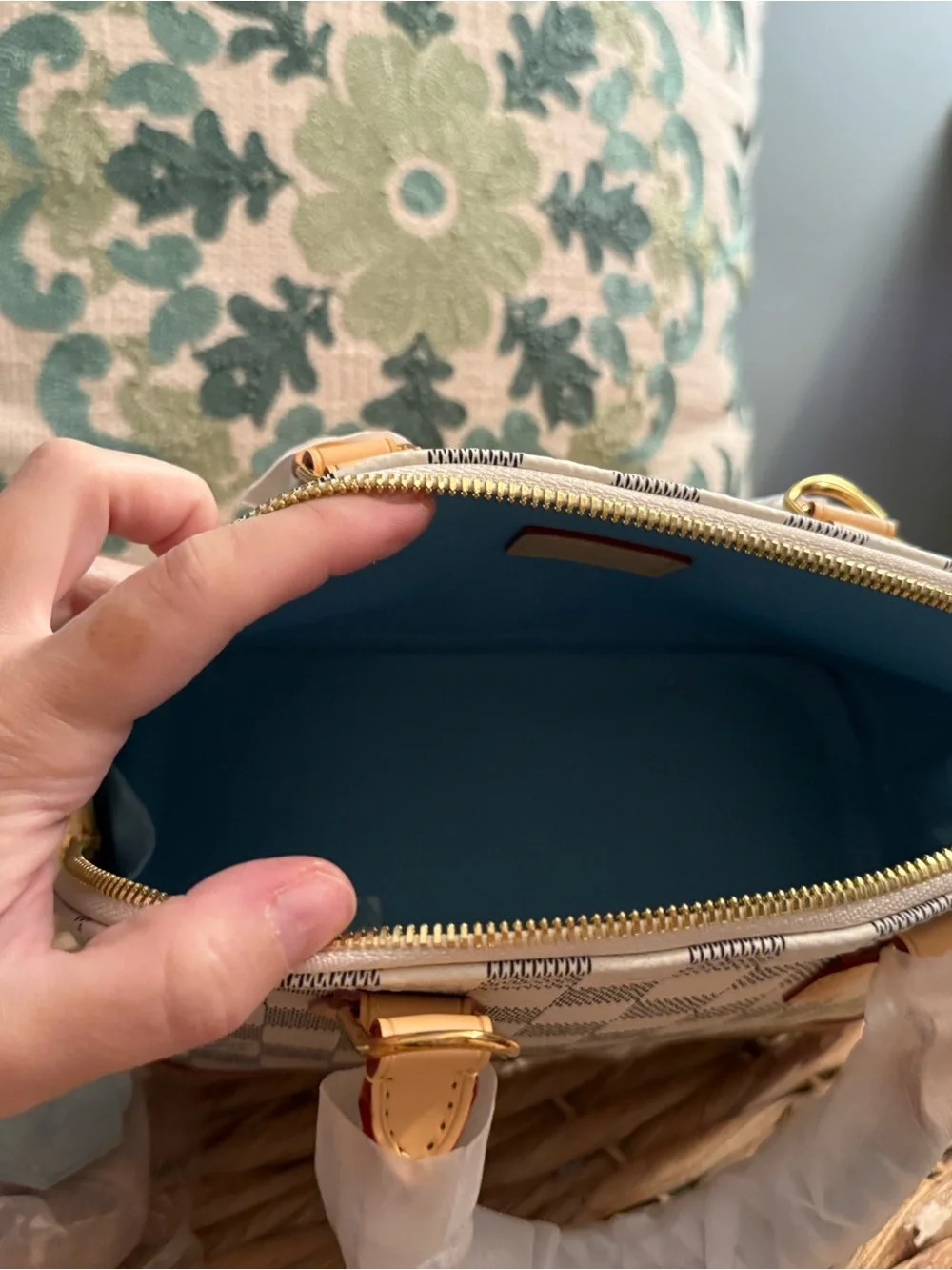 L V  White Checkered Top-Handle Bag with Braided Handle